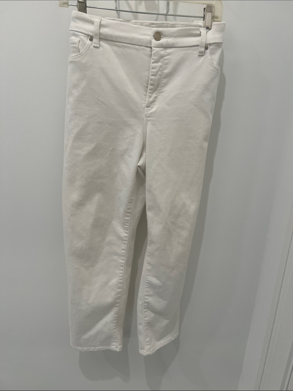 Chico's White Slimming Girlfriend Crop Jeans
